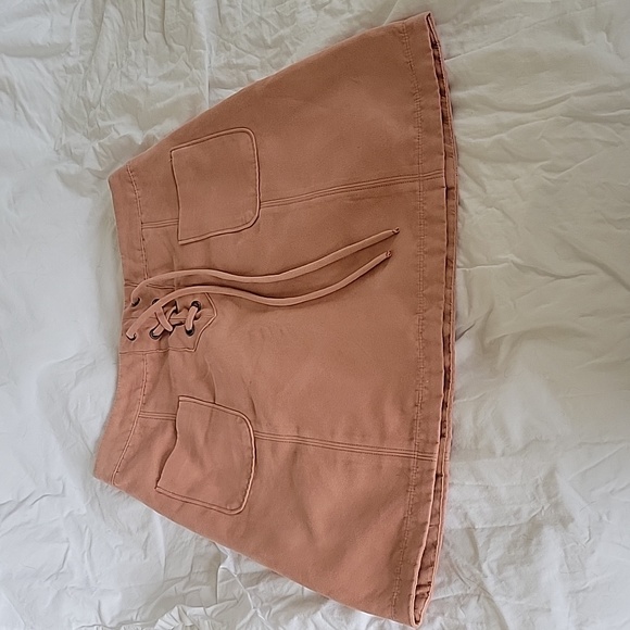 Hollistet skirt - Picture 1 of 4